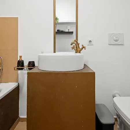 Apartament Stepup Apartment, Center Bucharest, Magheru Blvd View, Elegant Bukareszt