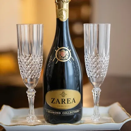 Stepup Apartment, Center Bucharest, Magheru Blvd View, Elegant Διαμέρισμα