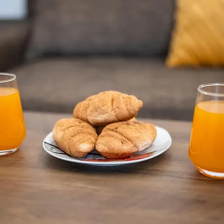 Διαμέρισμα Stepup Apartment, Center Bucharest, Magheru Blvd View, Elegant Βουκουρέστι