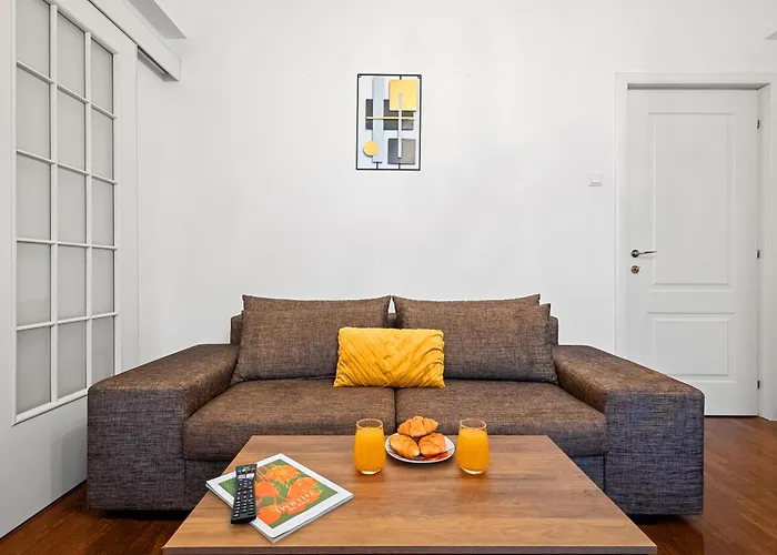 Stepup Apartment, Center Bucharest, Magheru Blvd View, Elegant Bukareszt