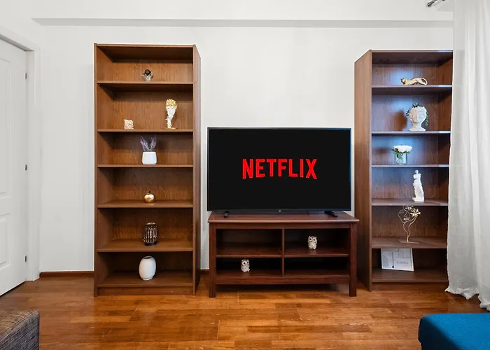 Stepup Apartment, Center Bucharest, Magheru Blvd View, Elegant Апартаменти *