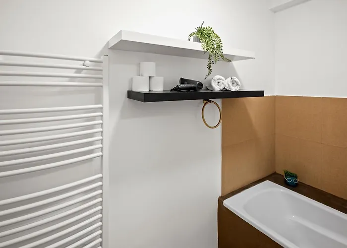 Apartament Stepup Apartment, Center Bucharest, Magheru Blvd View, Elegant Bucureşti